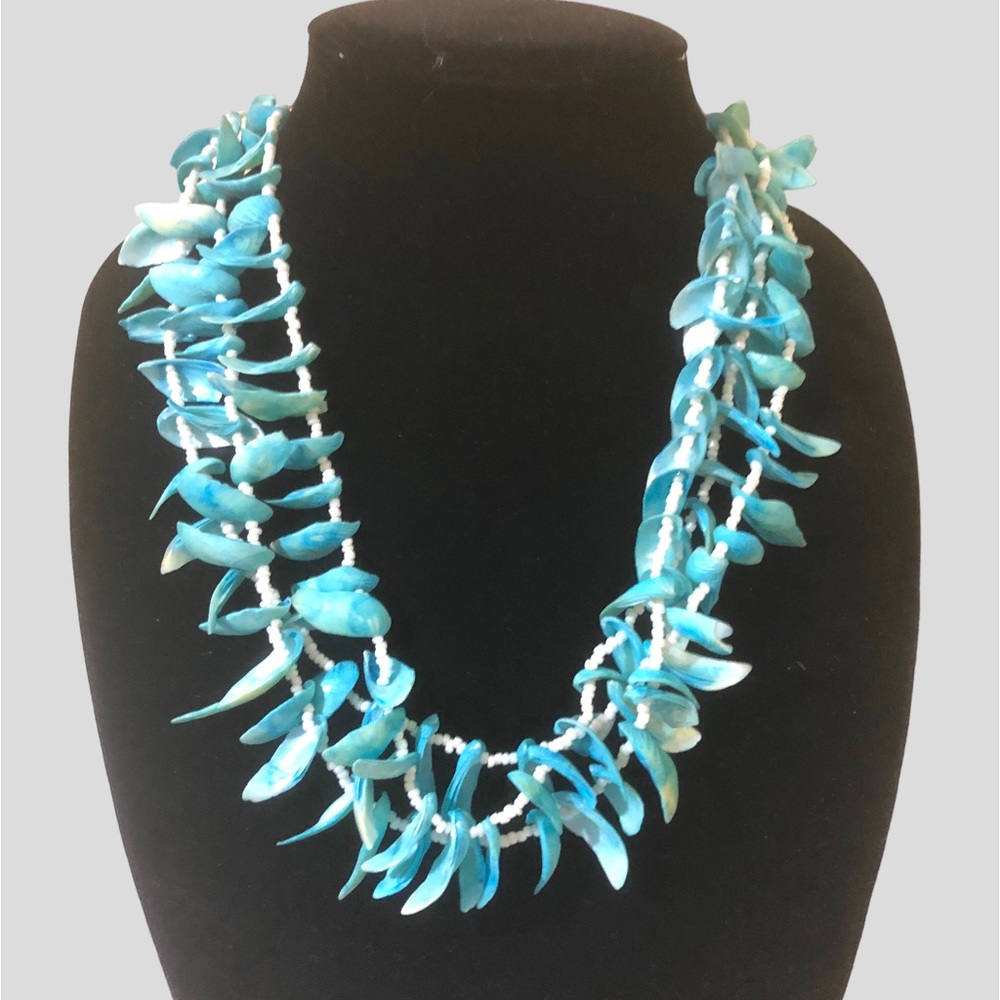 3 Strand Turquoise & White Beaded SeaShell Necklace Ocean Beach Summer 2… - Picture 1 of 5